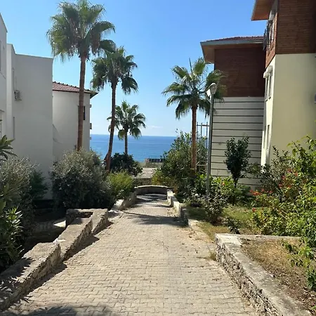 Lovely Sea View 2br Apartament *